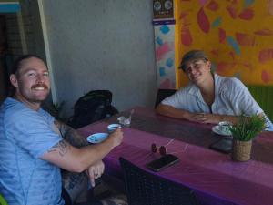 Pulu Restaurant & lodge