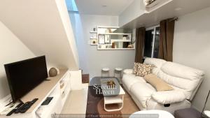 Seventh Haven, BGC best for 6 price for 2 pax