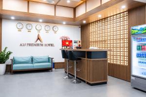 A25 Premium Hotel - 21 Nghia Tan