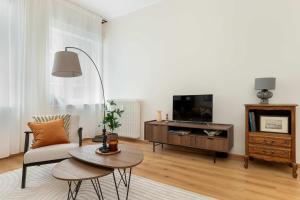 Klimatyczny Apartament w Centrum Gdańska z Udogodnieniami dla Najmłodszych by Noclegi Renters