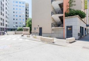 B&B HOTEL Lyon Caluire Cité Internationale