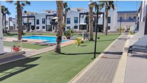 LUXURY BUNGALOW Oasis Beach I-ALICANTE-LA ZENIA BOULEVARD