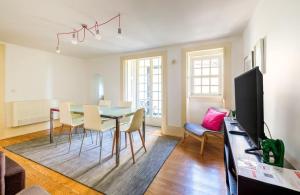 Townhouse 4 bedrooms sunny