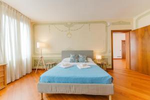 Garden Palace Rooms