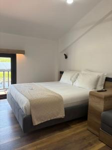 Lumi i Bardhe Hotel & Restaurant