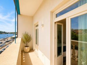 Ribeira Porto by MyStay - Self Check-in Hotel
