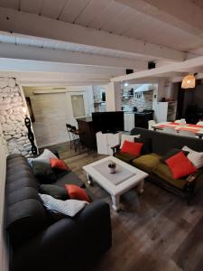 Casas La Violeta