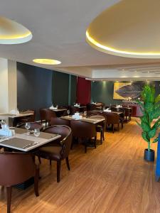 Saffron Hotel and Lounges