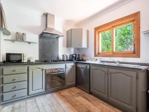 Villa Elisea Retreat | Pool, BBQ Holiday Vibes