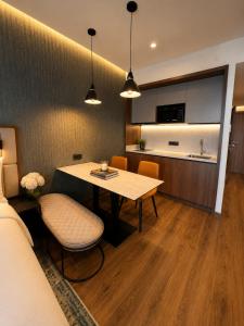 Alliance Privilege Modern Sea View Apartments