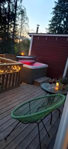 Lila Stuga -private jacuzzi &sauna,High Coast