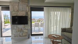 Lithos Infinity Villas I, Hanioti by Halkidiki Villas