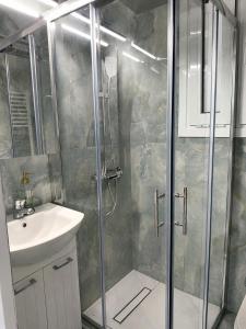 Apartment with private garden - Chalandri, Athens