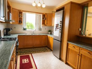 Apartment with private garden - Chalandri, Athens