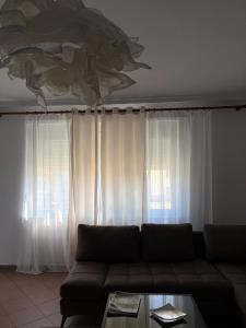 Stylish 2 Bed apartament in Prime Location,Blloku