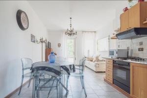 BELVEDERE - Sea View apartment near Piazza Mazzini