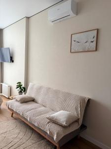 Cozy, new studio by the sea - Style and Comfort