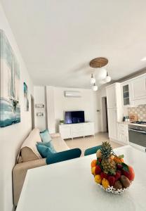 Apartment For 6 People Near The Sea