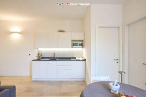 Luxury Apartment, Terre Marine
