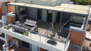 Three Bridges Sky Pool&BBQ Residence