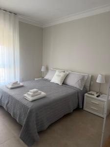 ELEGANCE Calasettas Rooms