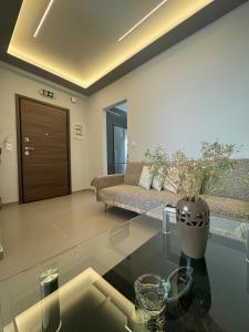 Ilias House