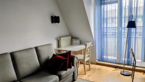 Attic 4685