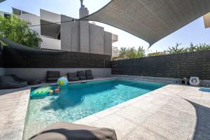 K&K Villa in Athens Riviera with private pool