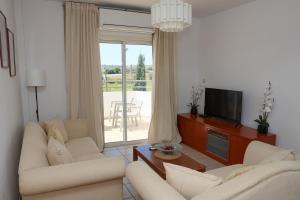 Ayia Triada Beach 2BR Apt