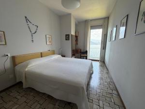 Villa 64