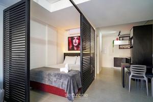 Studio Moderno bem localizado no Centro EKT002