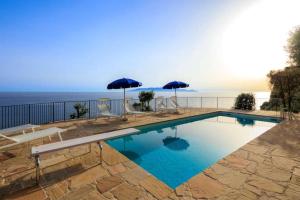 Beachfront villa 5-room