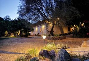 Casa Vittoriano Dreamy Sardinian Stazzo