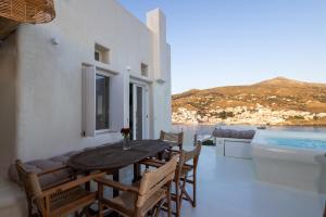 Vanilla House Andros