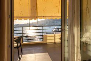 Familiar Apartment! Near the Sea! Free Parking!