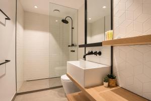 Live Luxe | Blue Haven 2BR Pool & Gym • Parking