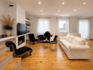 RO 3FL Penthouse, Old Town Corfu