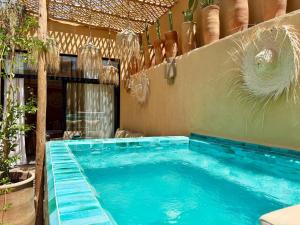 Dar Samana pool breakfast private spa city center
