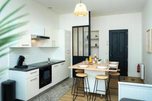 Léchappée verte, Appartement, proche Château