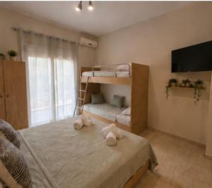 Aurora Apartments Stavros