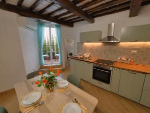 Casina Garibaldi Historic Center Prato 25 min to Florence