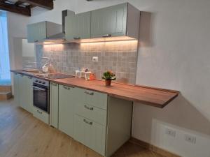 Casina Garibaldi Historic Center Prato 25 min to Florence