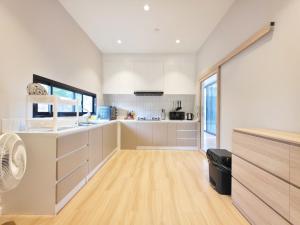 Pao PoolVilla Muji style 400sqm Near central fest