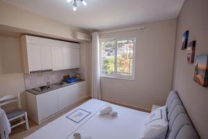 Elidon Apartments