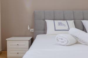 Elidon Apartments