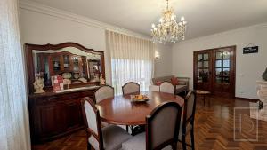 Casa Bartolomeu - Elegant Stay near Aveiro