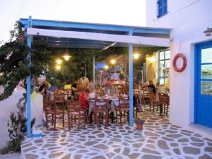 Argo Rooms Antiparos