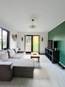 Modern Bromley Apartment with Fast London Links