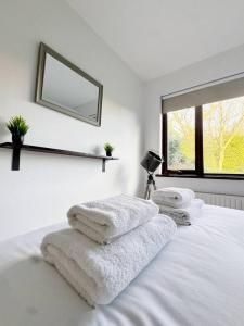 Modern Bromley Apartment with Fast London Links