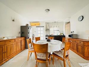 Newly Renovated 3-Bedroom Villa in Grand Baie